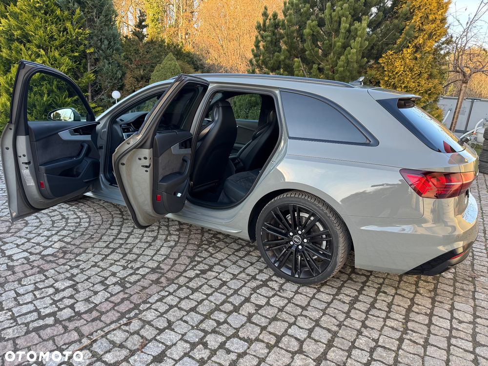 Audi A4 Avant - 16