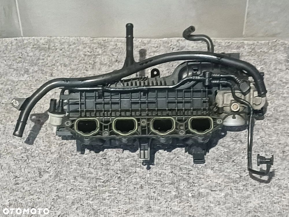 NR 559 Kolektor ssący VW GOLF 1,4 TSI 150PS 04E145749F - 3