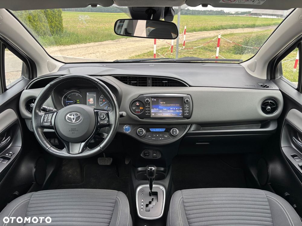 Toyota Yaris 1.5 VVT-i - 11