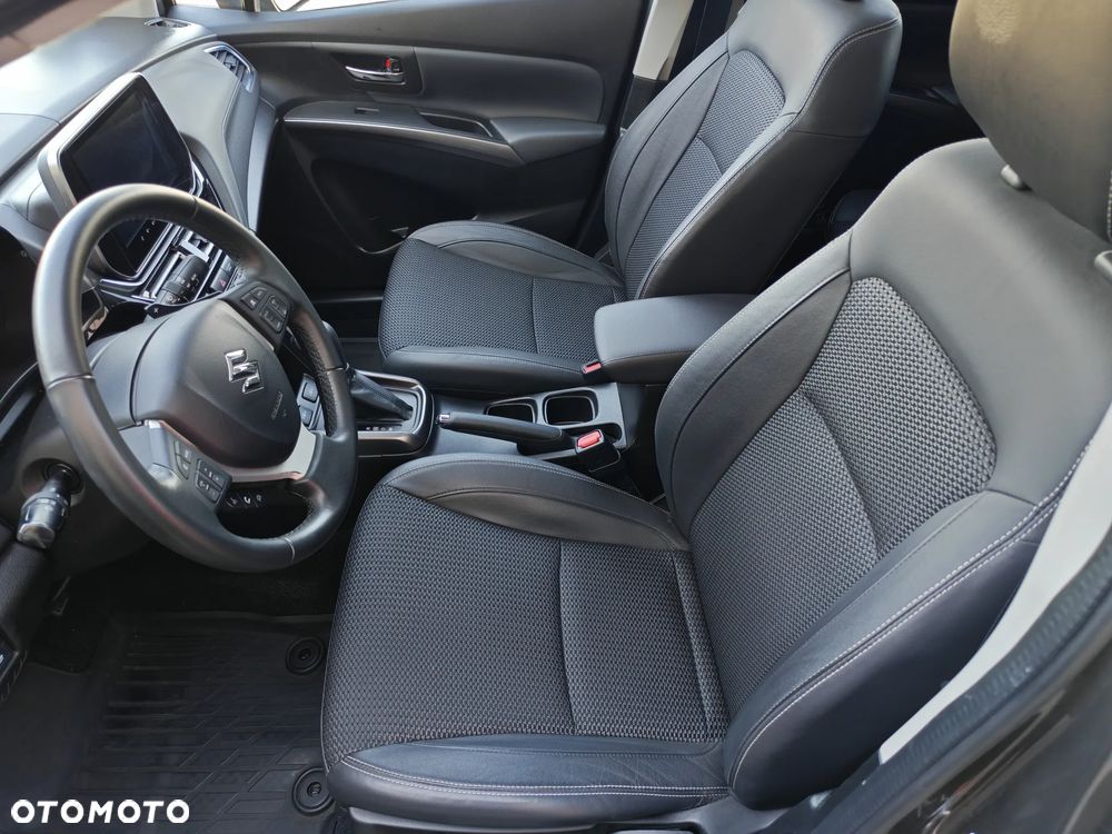 Suzuki SX4 S-Cross 1.4 SHVS Elegance Sun - 25