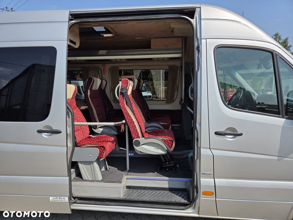 Mercedes-Benz Sprinter - 18