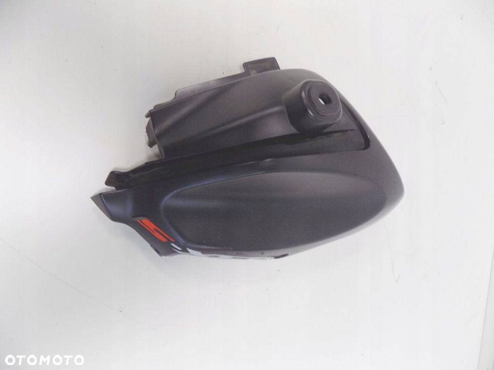 SUZUKI GSX-S 125 NAKŁADKA NA ZBIORNIK BAK PRAWA - 3