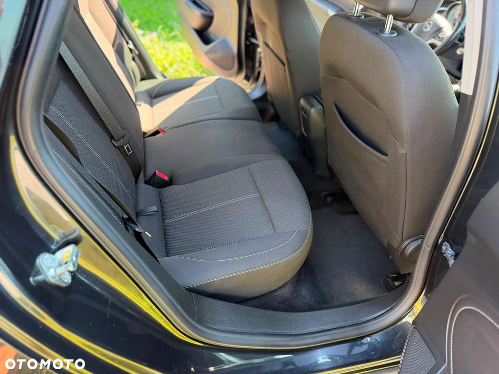 Opel Astra 2.0 CDTI Cosmo S&S - 26