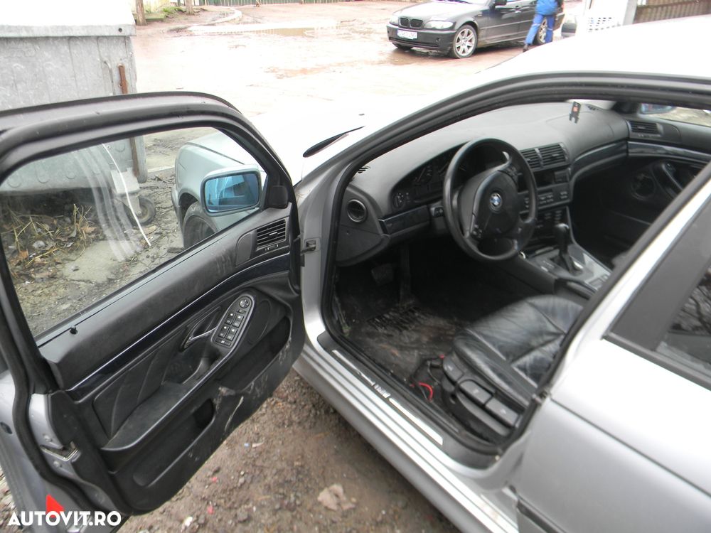 Dezmembrari  BMW 5 (E39)  1995  > 2004 528 i Benzina - 10