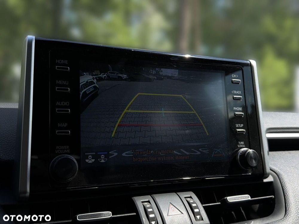 Toyota RAV4 - 24