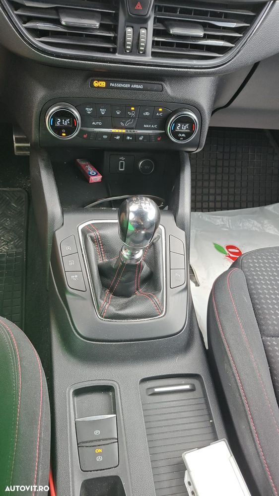 Ford Focus - 5