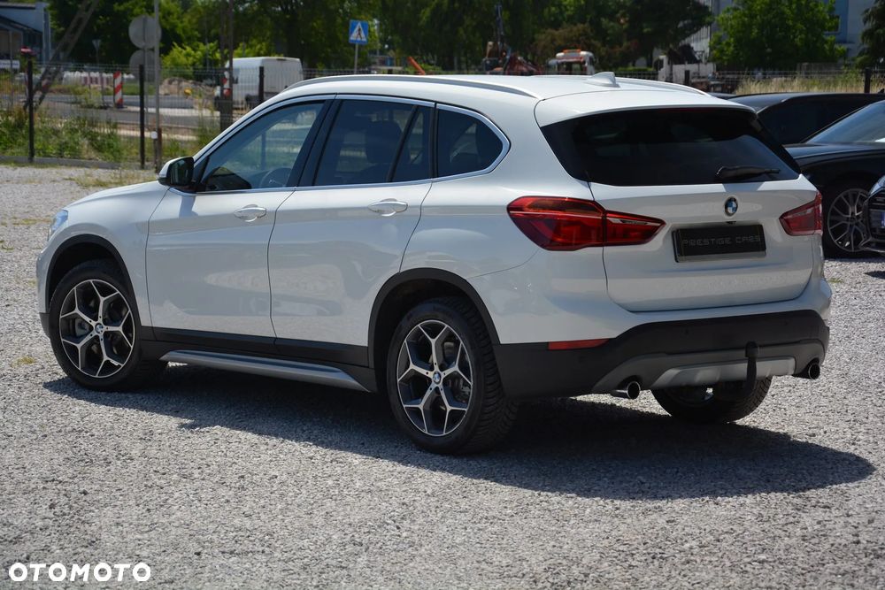 BMW X1 xDrive25i xLine - 13