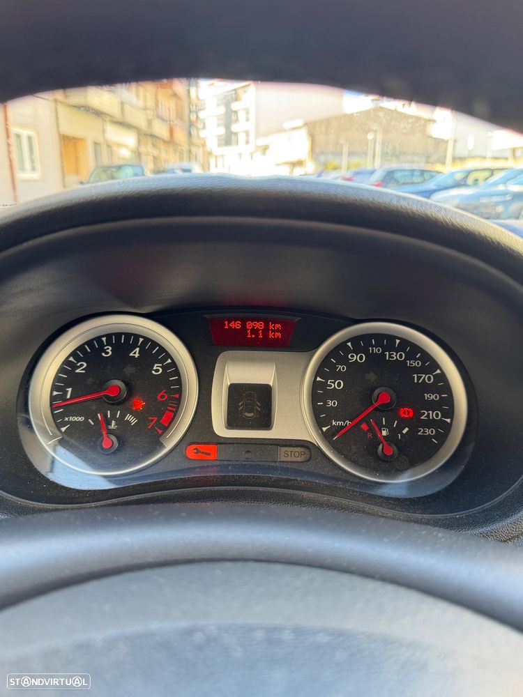 Renault Clio - 9