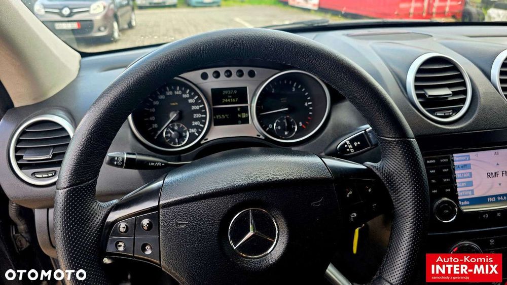 Mercedes-Benz ML - 31