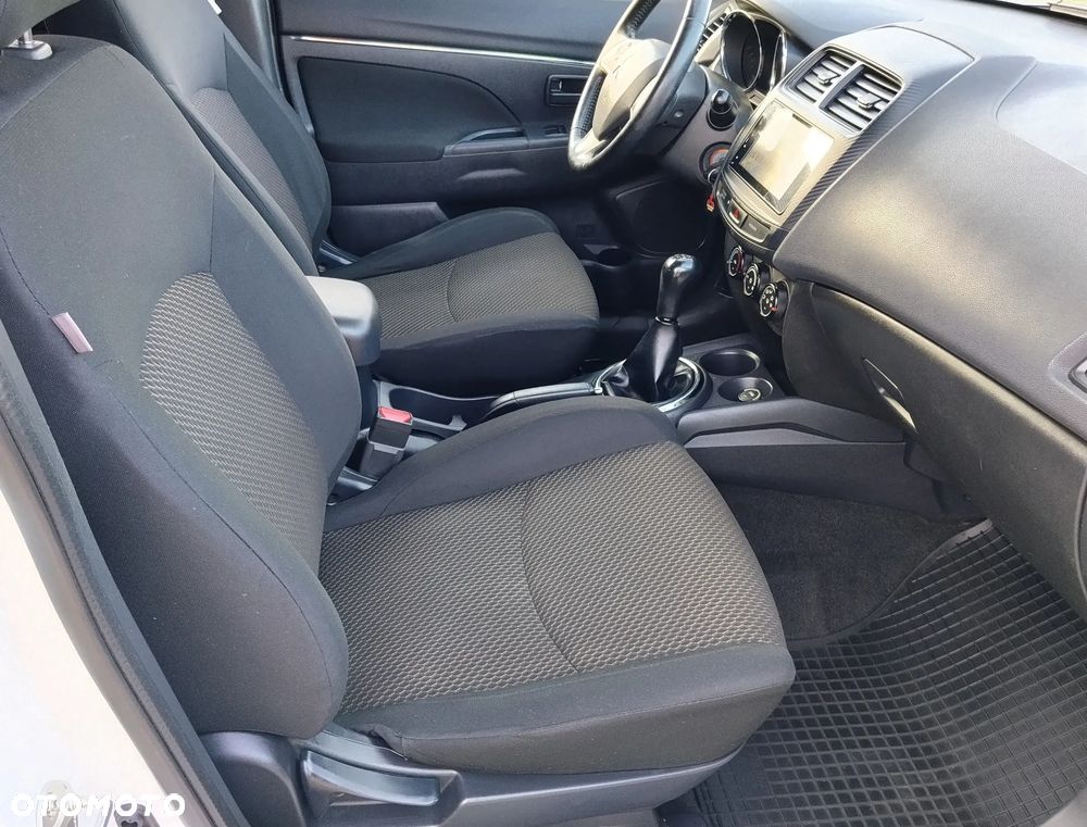 Mitsubishi ASX - 13