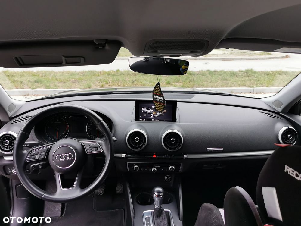Audi A3 Sportback - 11