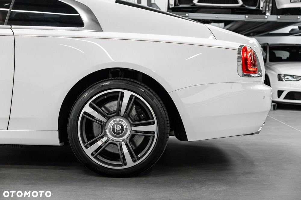 Rolls-Royce Wraith Standard - 16