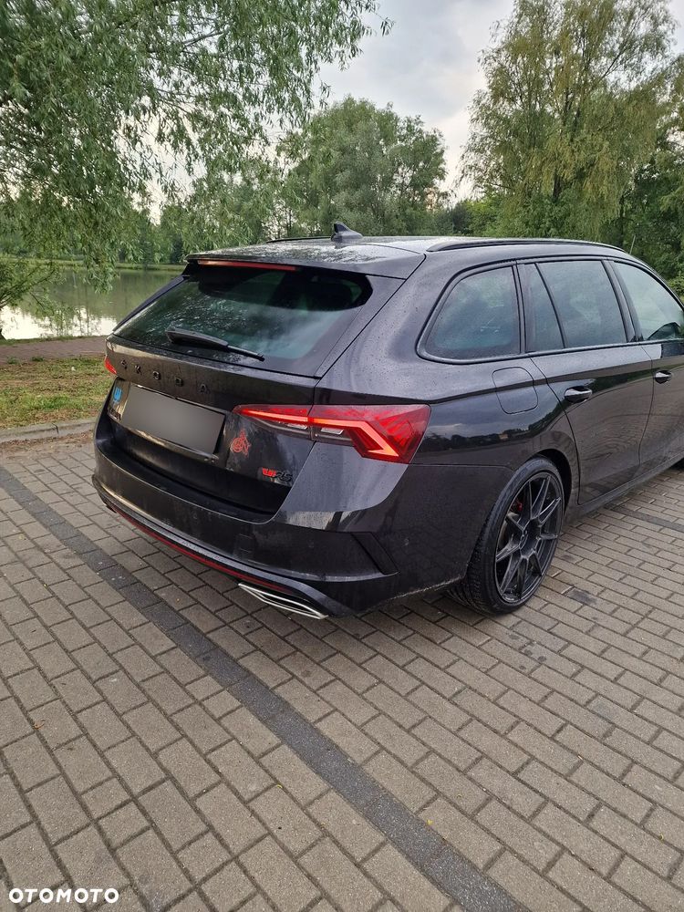 Skoda Octavia 2.0 TDI RS DSG - 5