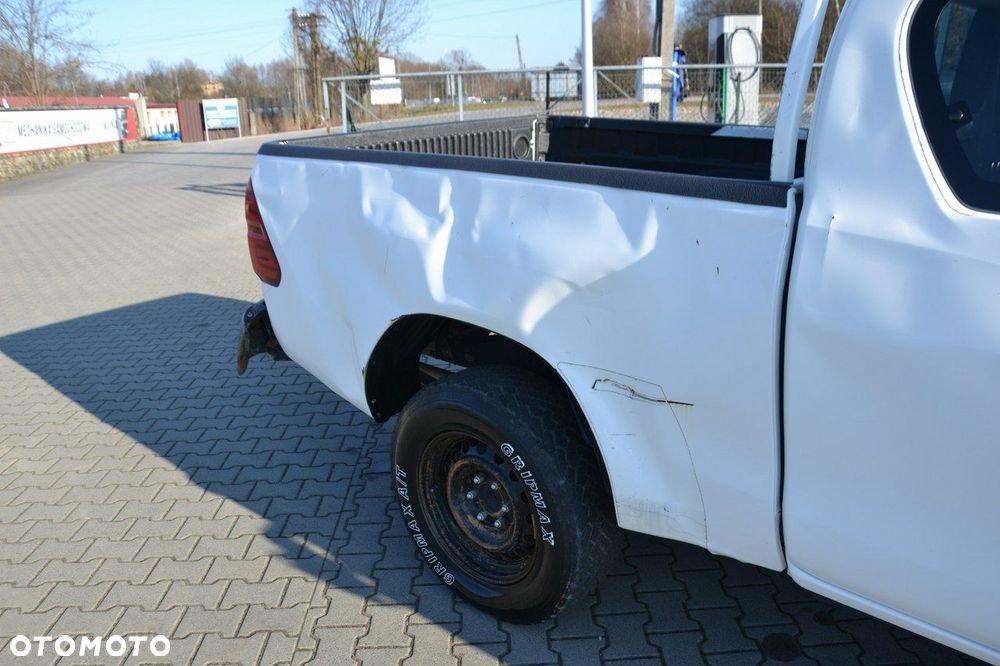 Toyota Hilux - 9