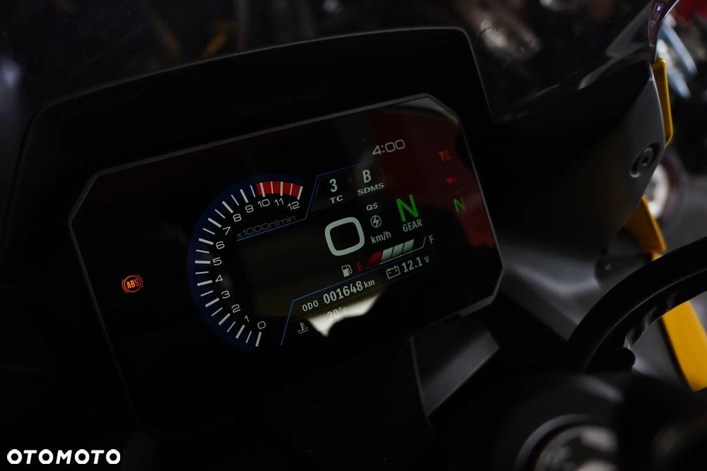 Suzuki GSX - 10
