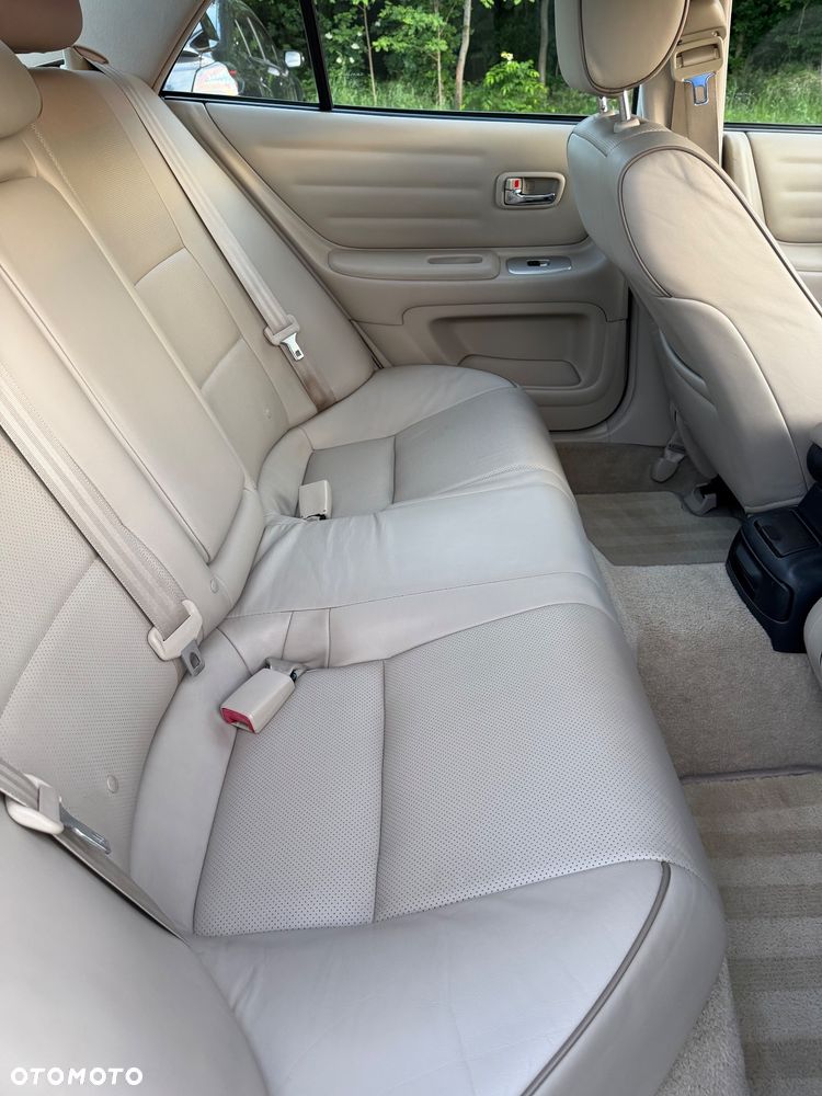 Lexus IS 200 Prestige - 8