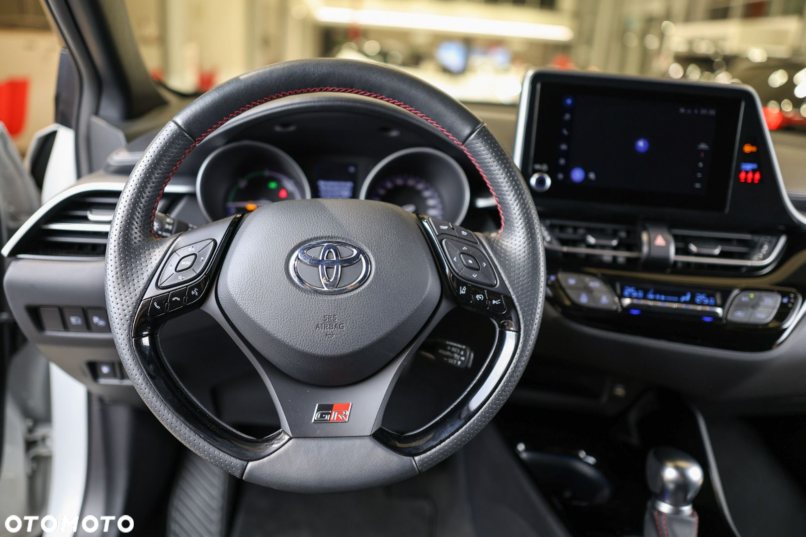 Toyota C-HR - 21