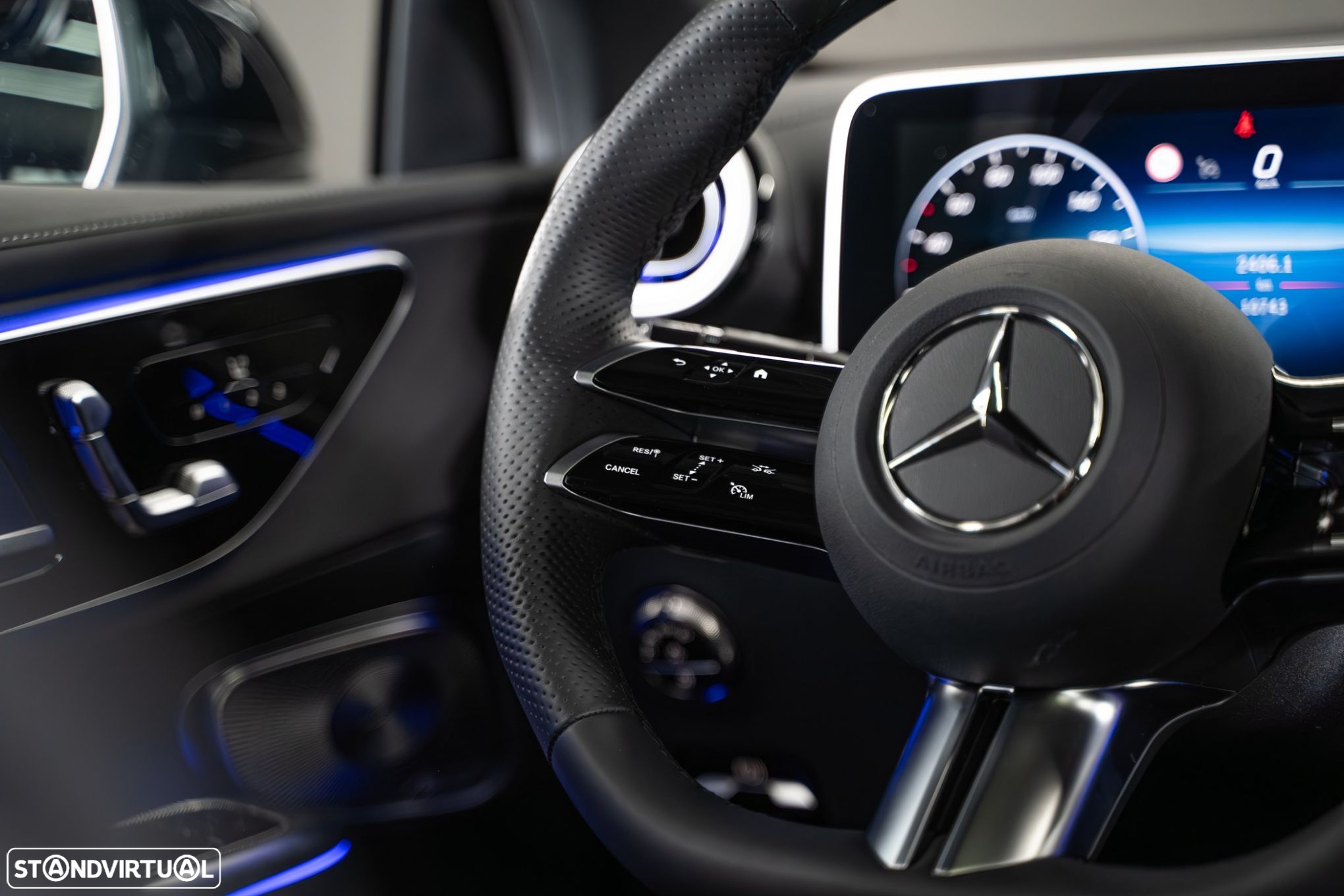 Mercedes-Benz GLC 300 Coupe de 4Matic - 24