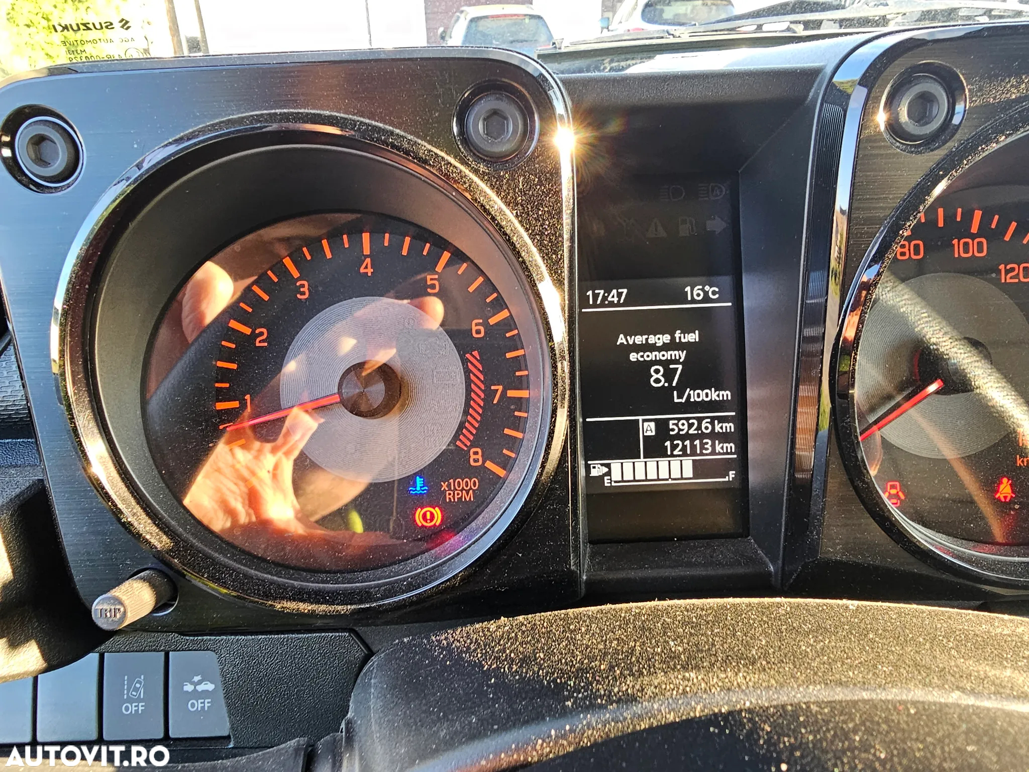 Suzuki Jimny 1.5 ALLGRIP Cool - 9