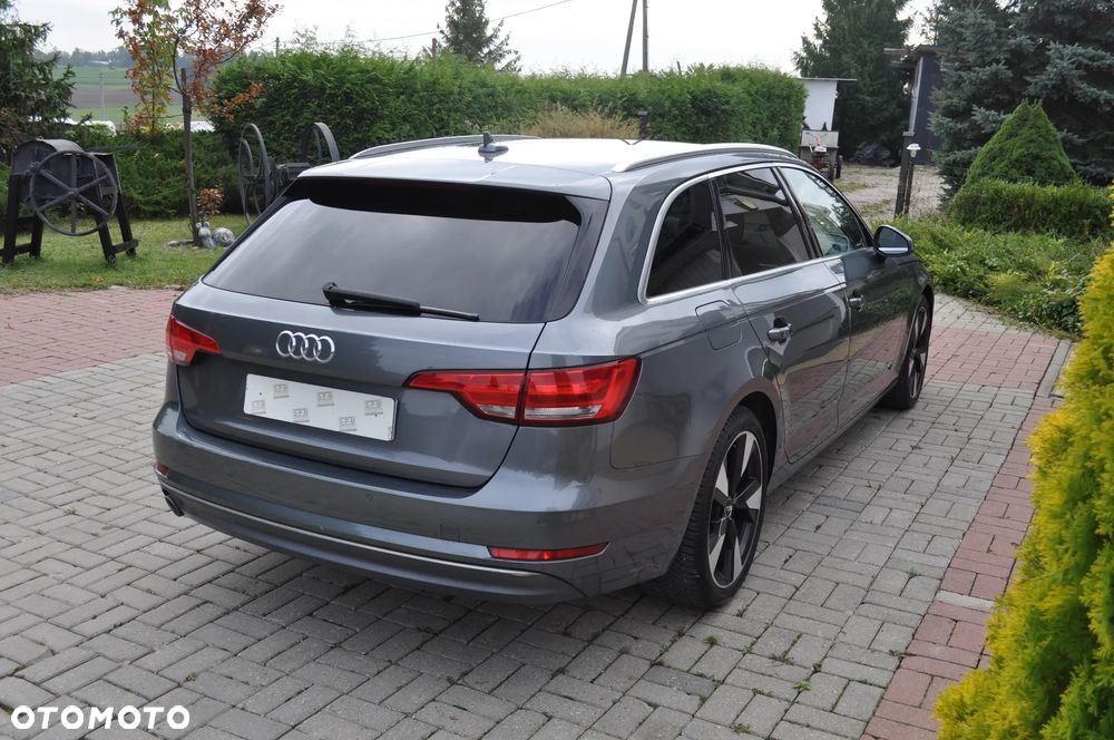 Audi A4 2.0 TDI S tronic - 9