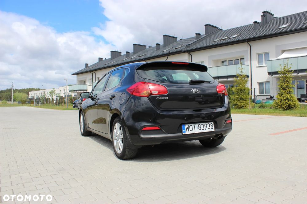 Kia Ceed 1.6 GDI M - 6
