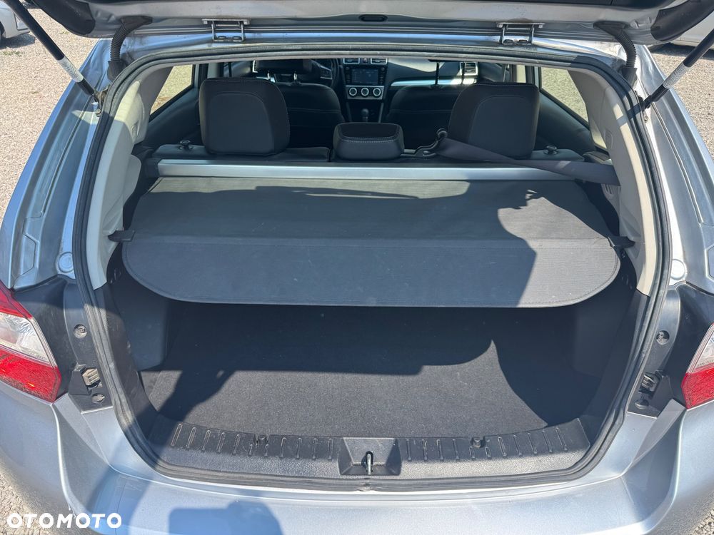 Subaru Impreza 2.0i Lineartronic Exclusive - 15