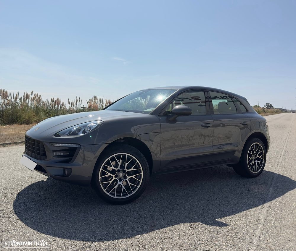 Porsche Macan Standard - 2