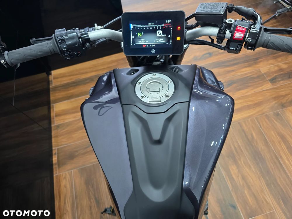 Yamaha MT - 20