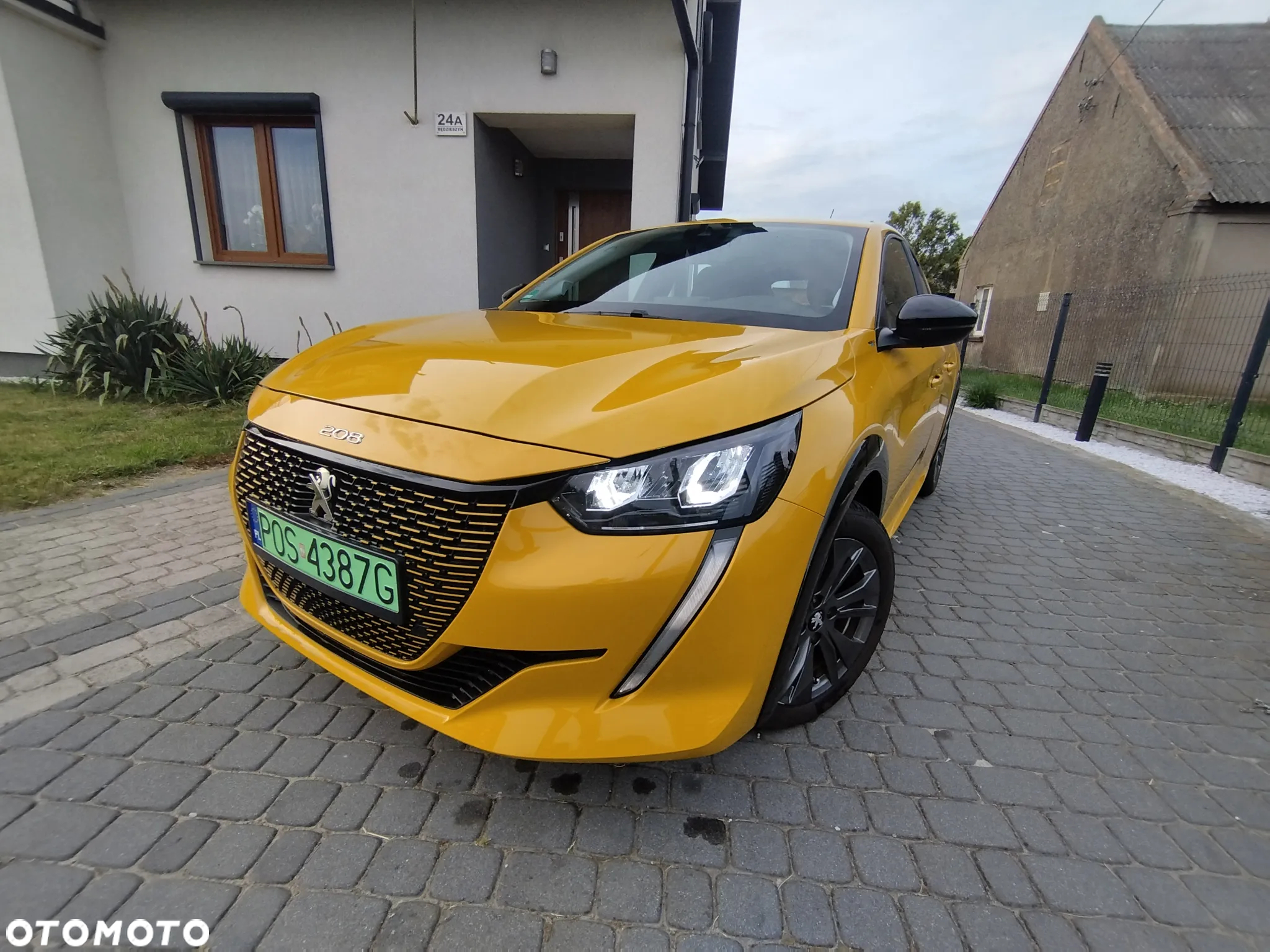 Peugeot 208 e-208 Active Pack - 25