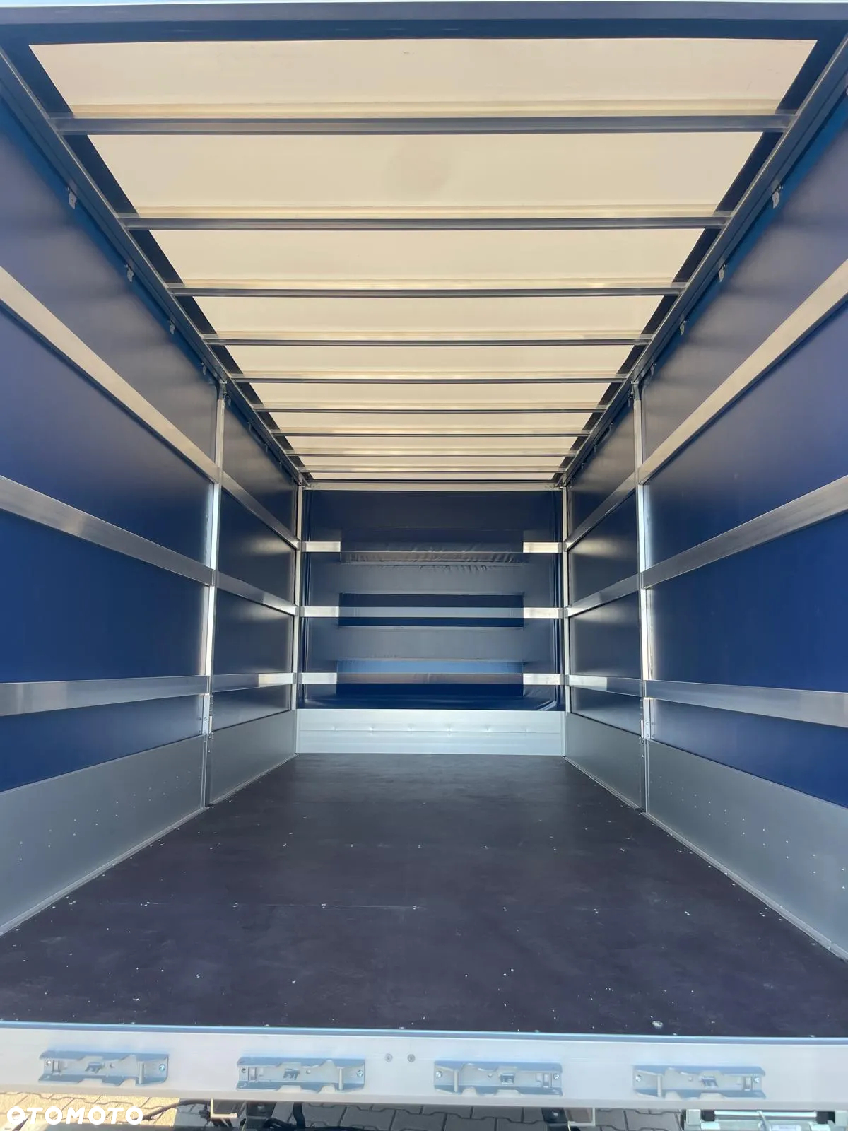 Iveco 70C18 Automat Obustronna Burtofiranka - 5