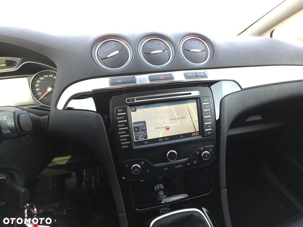 Ford S-Max 1.6 EcoBoost Titanium - 32