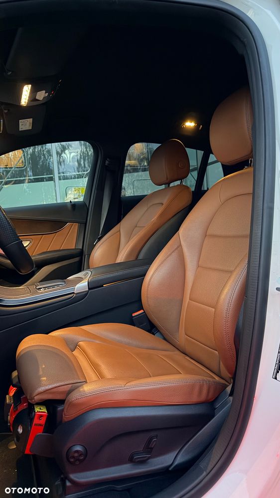 Mercedes-Benz GLC 200 4-Matic - 26