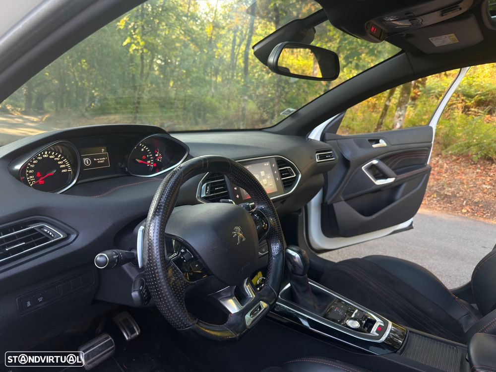 Peugeot 308 BlueHDi FAP 180 EAT8 Stop & Start GT - 13