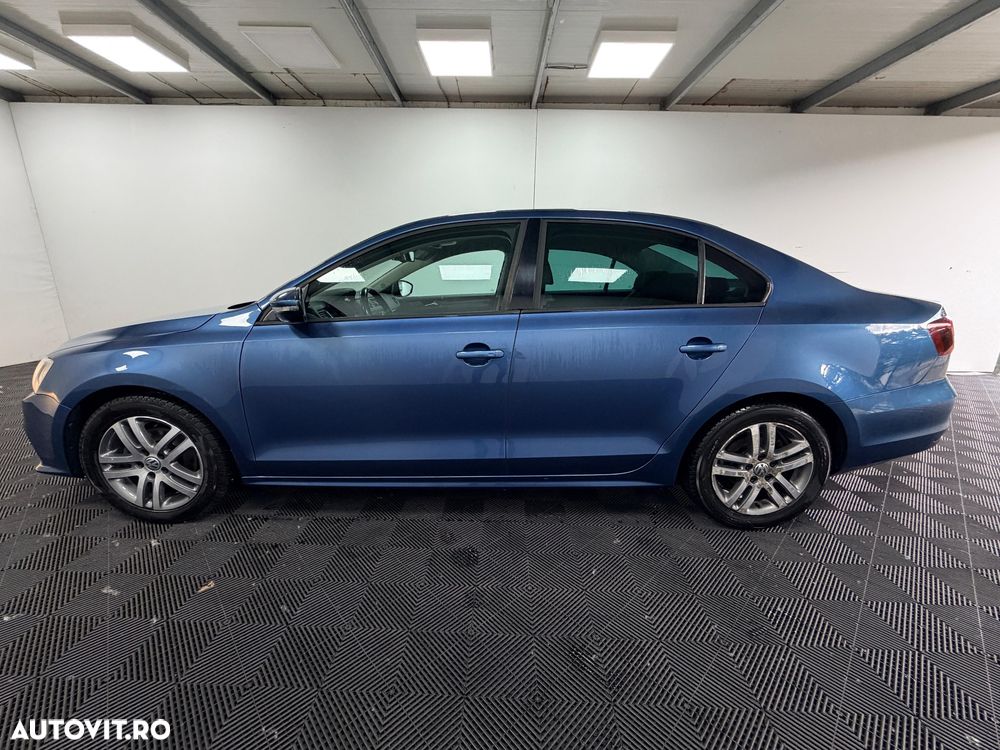 Volkswagen Jetta 2.0 TDI DSG Comfortline - 25