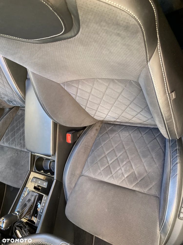Skoda Superb 2.0 TSI 4x4 Sportline DSG - 25