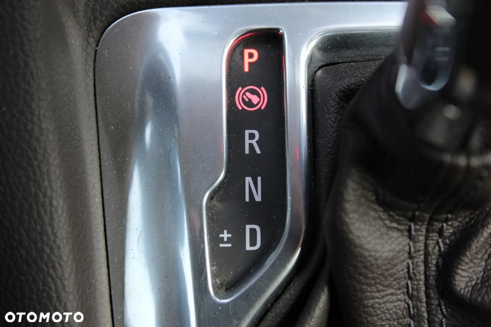 Opel Zafira Tourer 2.0 CDTI Automatik Edition - 23