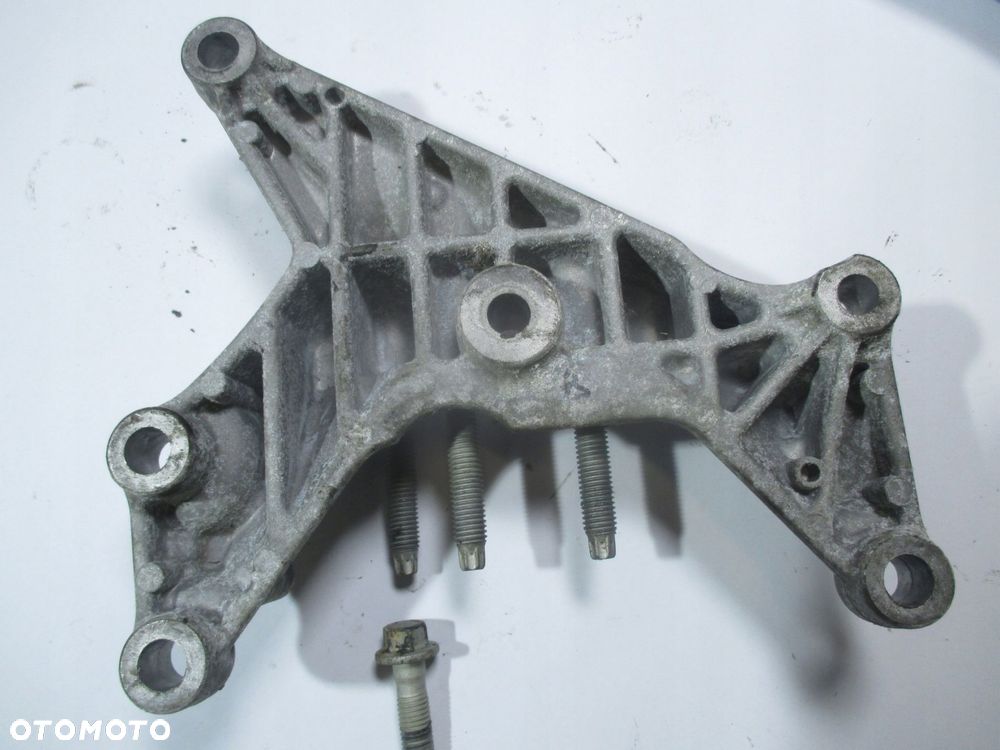 łapa mocowanie wspornik ford transit 2.0 tdci mk8 gk2q6030aa - 4