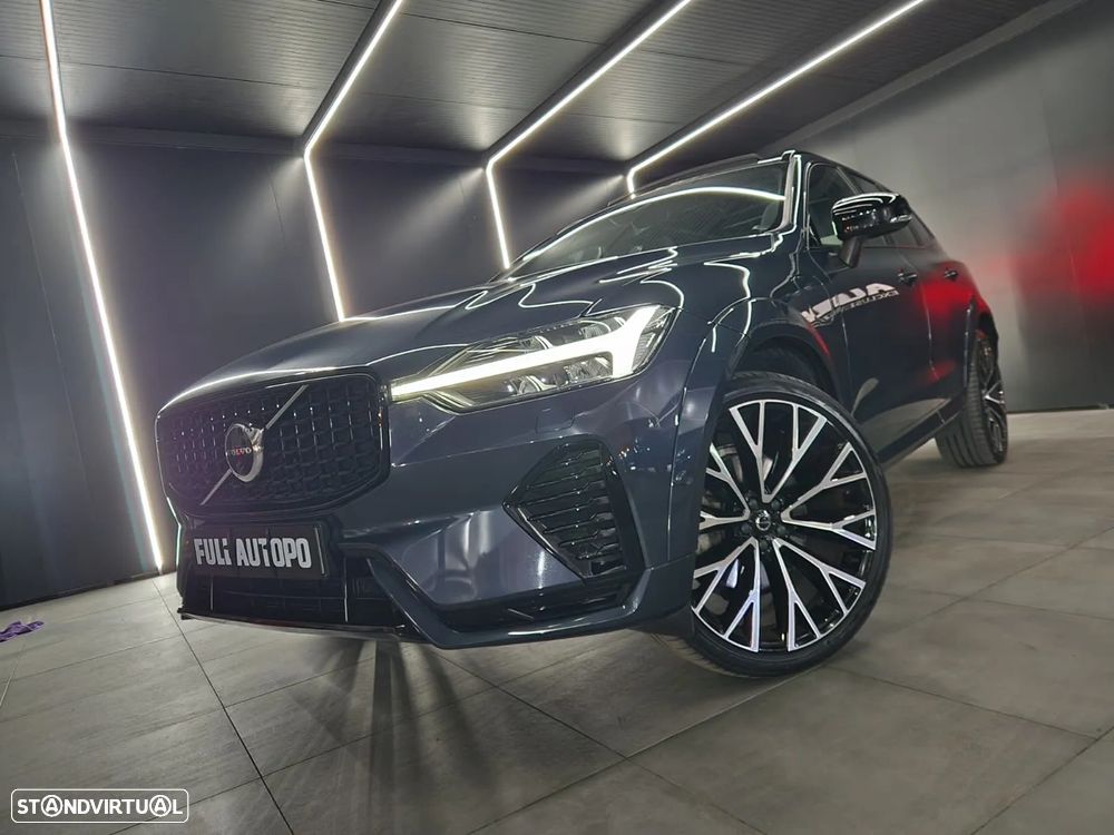 Volvo XC 60 2.0 T8 PHEV R-Design AWD - 5