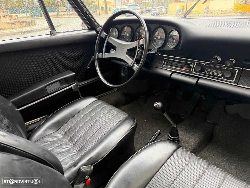 Porsche 911 Série G - 6