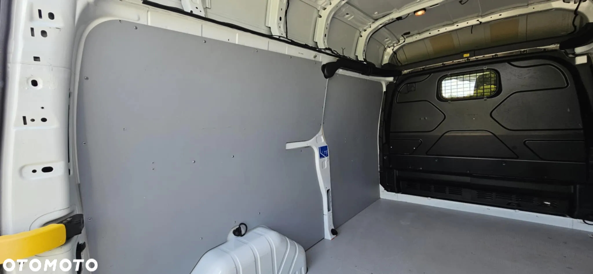 Ford Transit Custom - 24