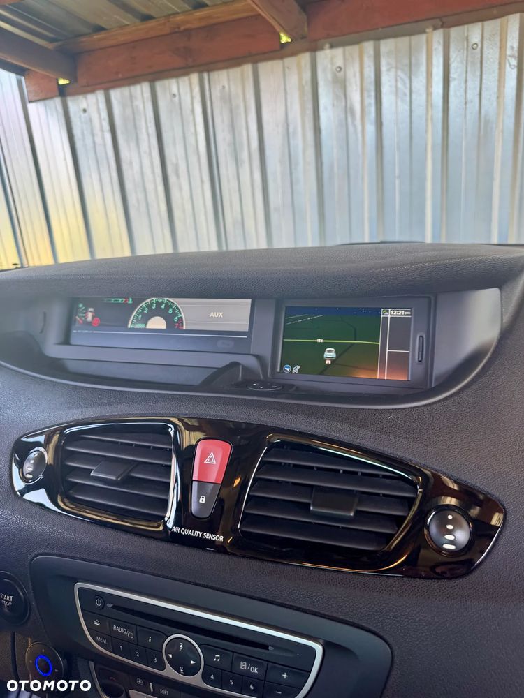 Renault Scenic TCe 130 Luxe - 19