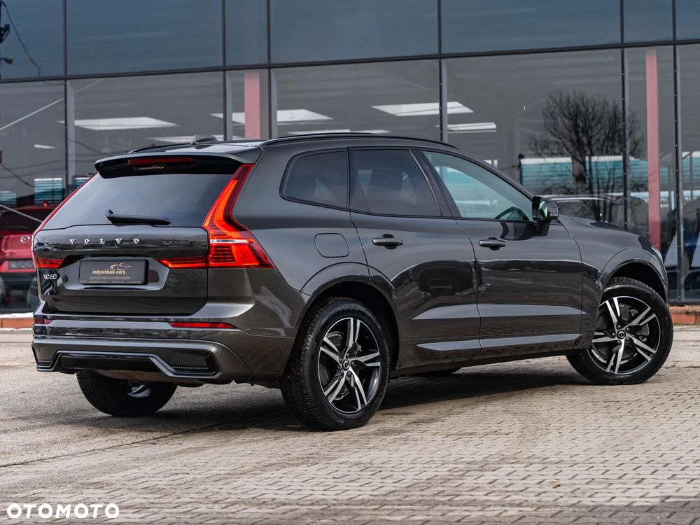 Volvo XC 60 B4 B Plus Dark - 13