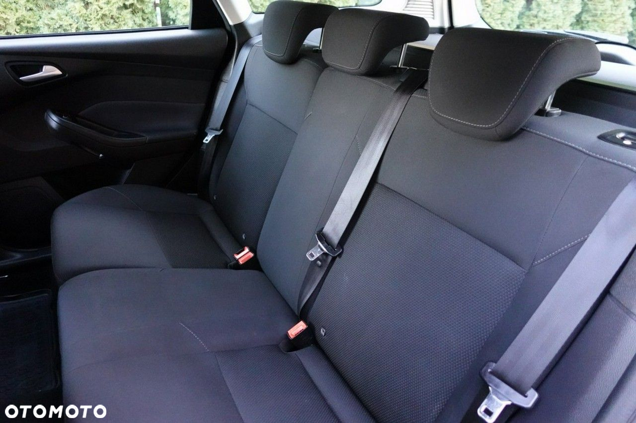 Ford Focus - 22