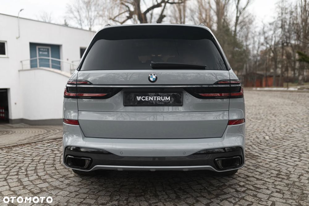 BMW X7 xDrive40d mHEV sport - 12