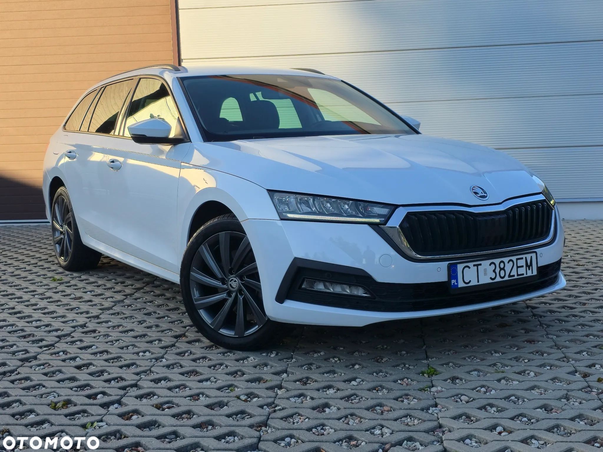 Skoda Octavia 1.4 TSI Plug-In Hybrid Ambition DSG - 1