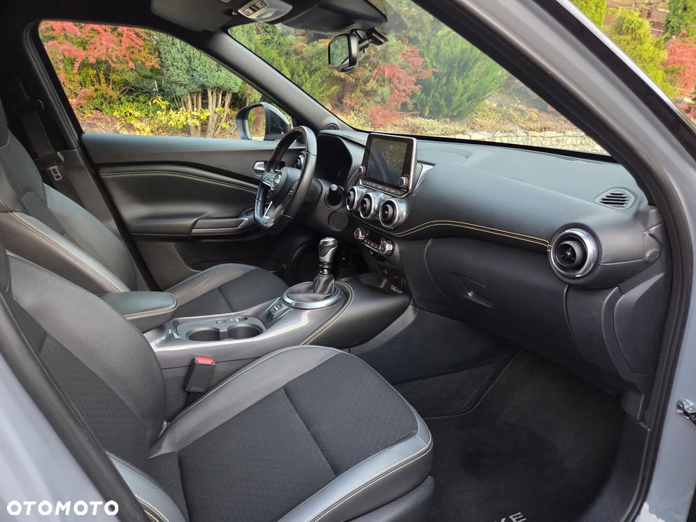 Nissan Juke 1.0 DIG-T Kiiro - 20
