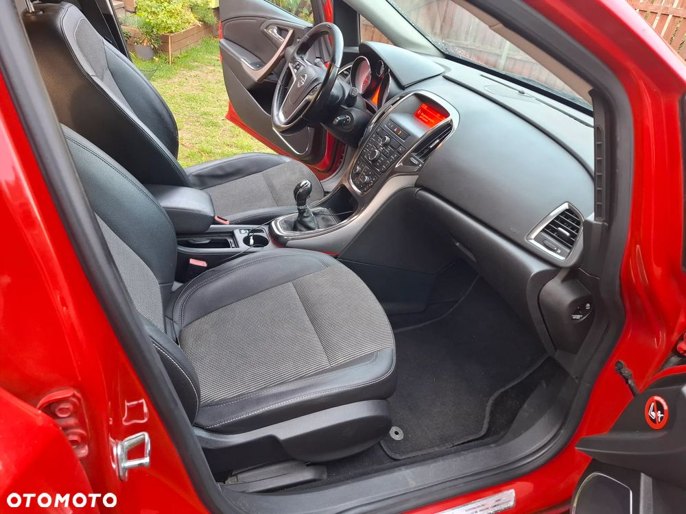 Opel Astra 1.6 Cosmo - 17