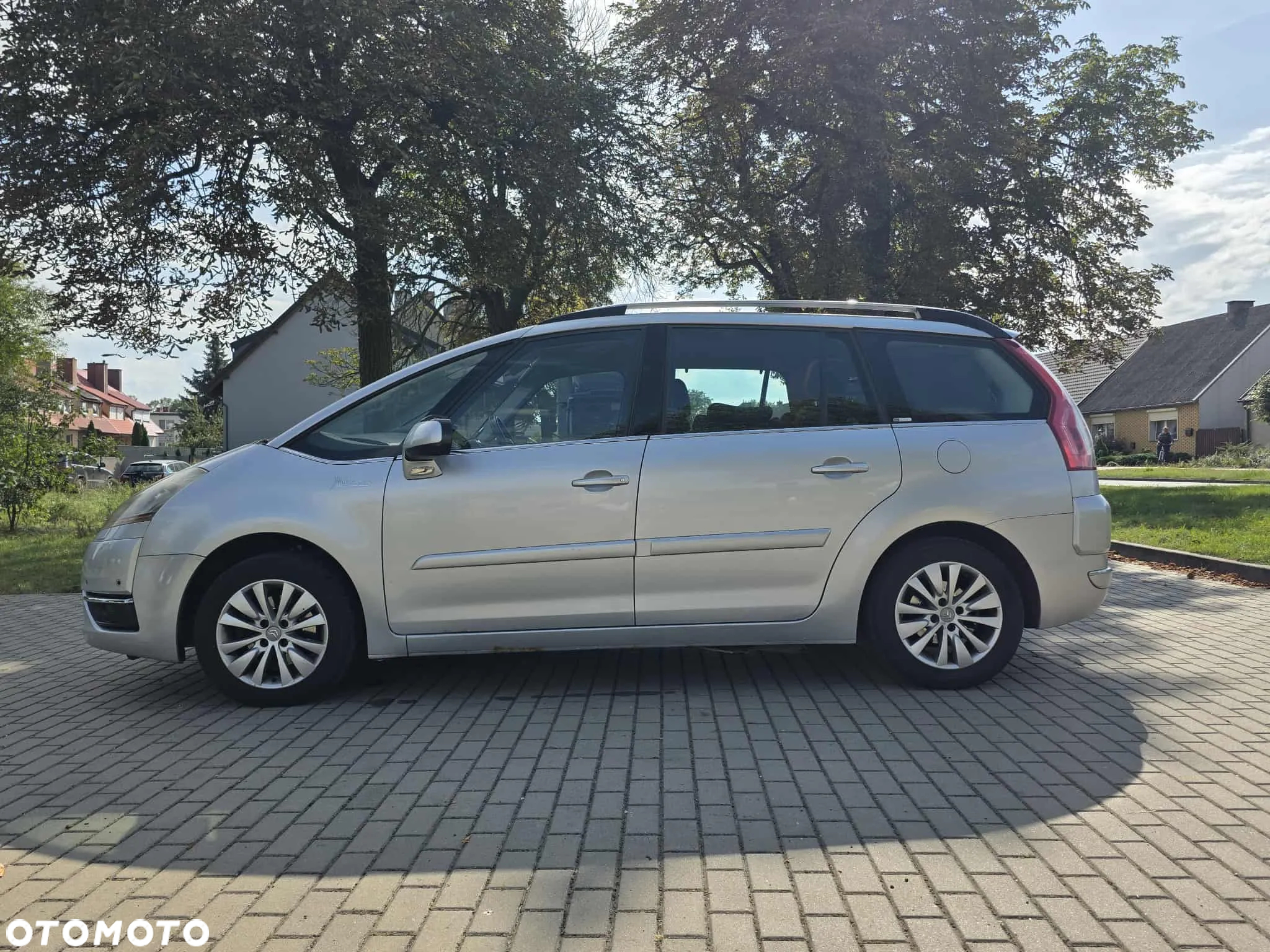 Citroën C4 2.0 HDi Exclusive - 4