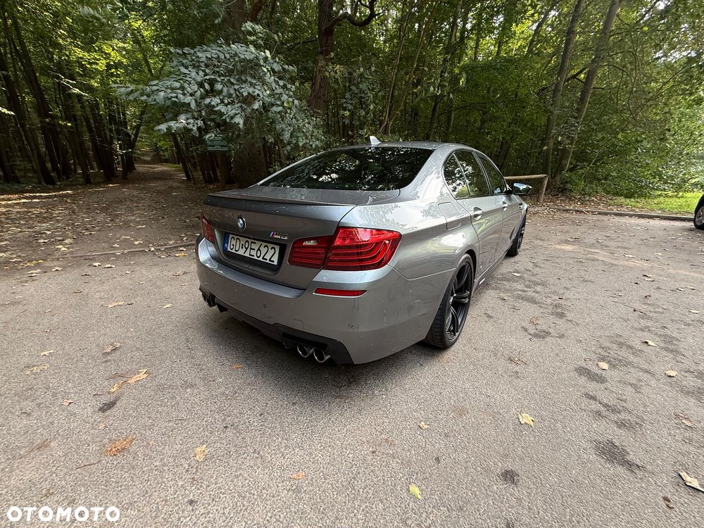 BMW M5 Standard - 25