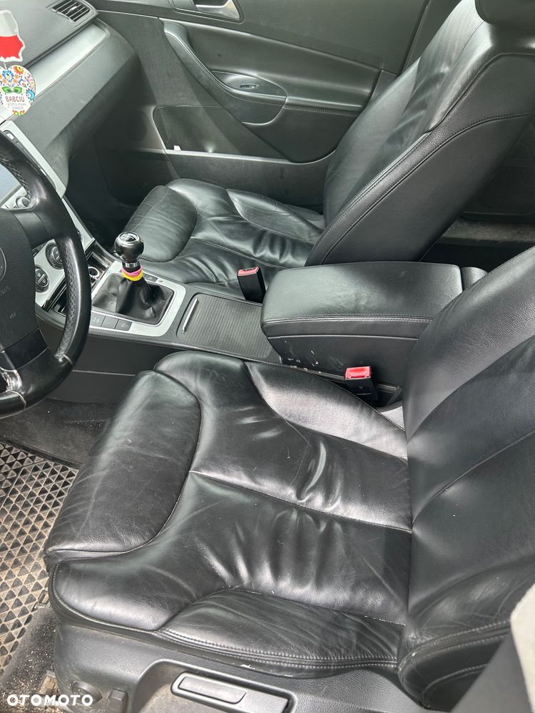 Volkswagen Passat 1.8 TSI Comfortline - 8